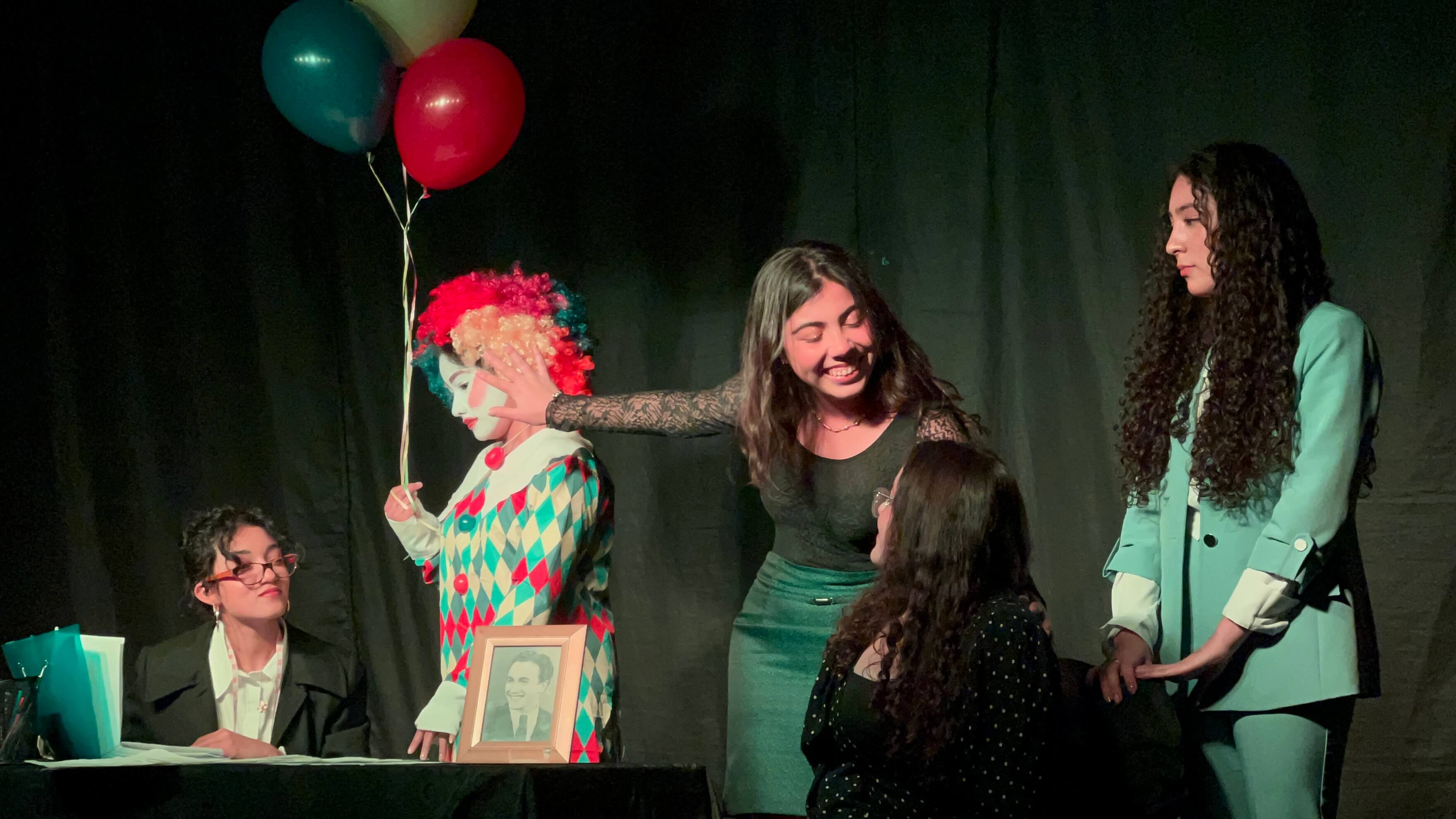 Noche de Teatro Refous